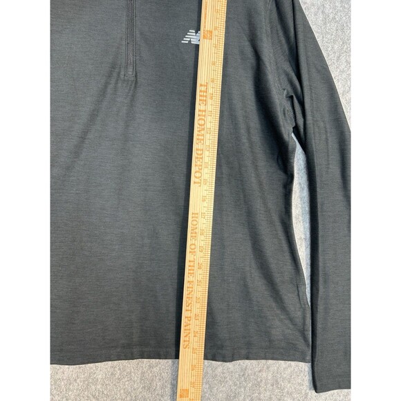 New Balance Women's 2XL Black Lightweight 1/4 Zip Pullover Slim Fit Fast Drying - Picture 7 of 10